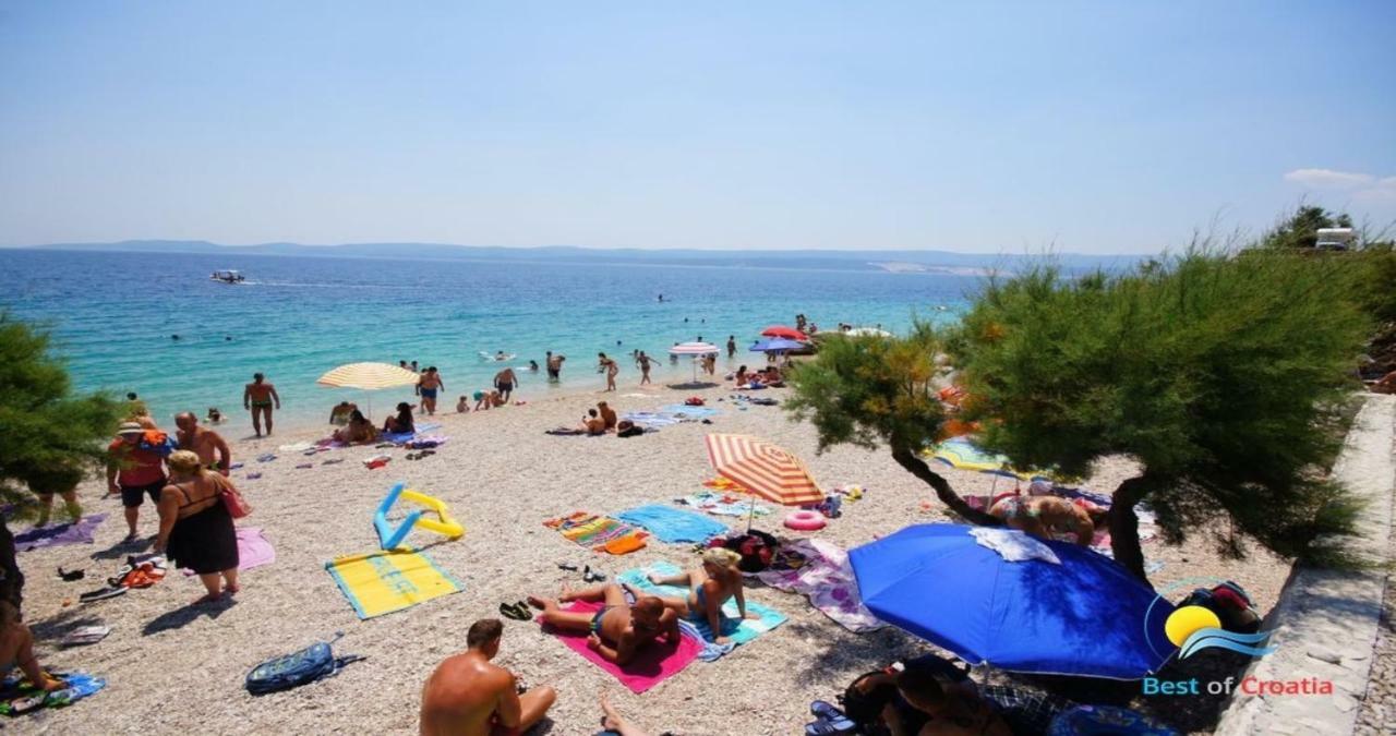 Beach Time Villa Оміш Екстер'єр фото