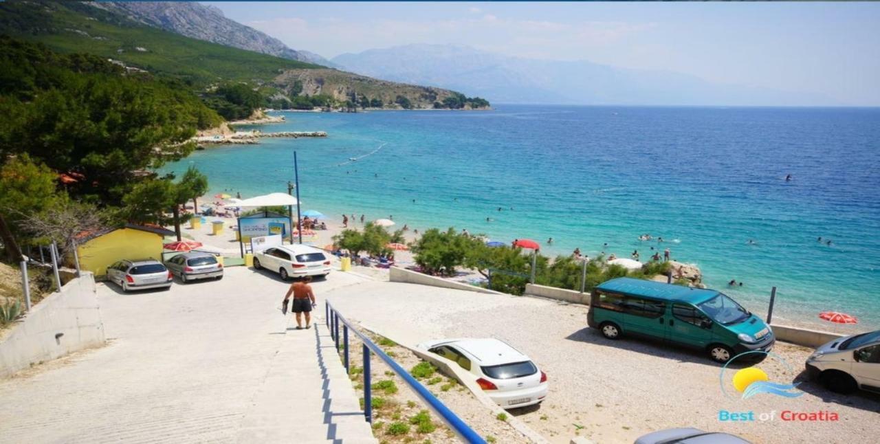 Beach Time Villa Оміш Екстер'єр фото