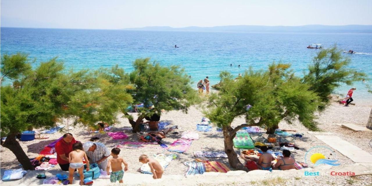 Beach Time Villa Оміш Екстер'єр фото